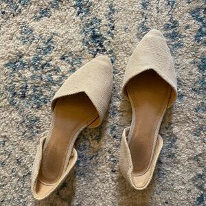 Beige Flats / mules